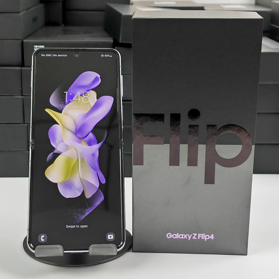 Second Hand Unlocked Original 5G Smartphone for Samsung Galaxy Z Flip 4 Fold Unlock Used Mobile Phone S20 Ultra S21 ultra