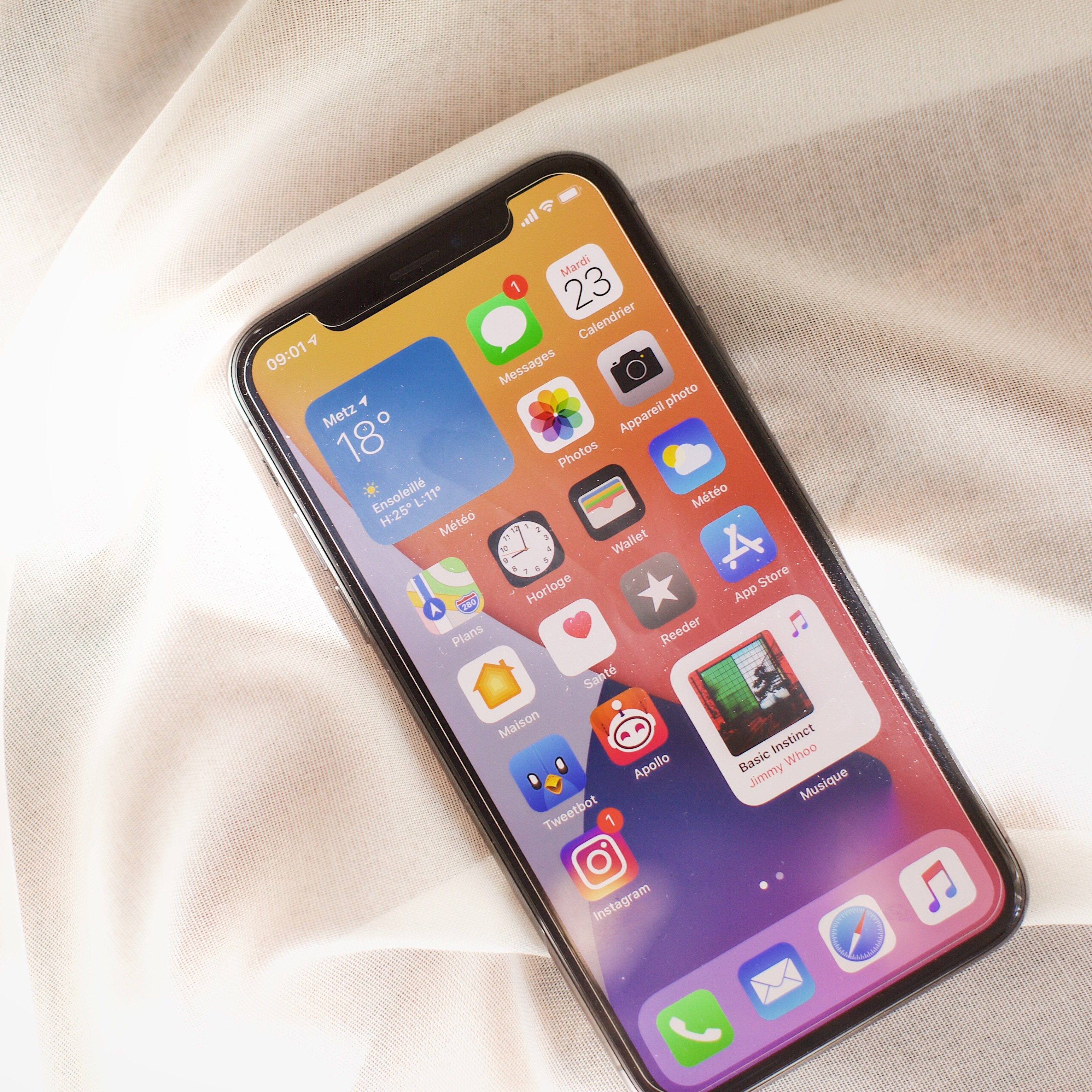 Smart used phone xs max oled 6 6s 7 7s 7 plus 8 8plus 11 11pro 12 12pro use mobile phone low price phone use