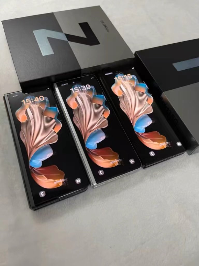 Original For Samusng Galaxy Z Fold 3 12+512GB Folding Used smart phone For Samusng Galaxy Z Fold 2 mobile phones