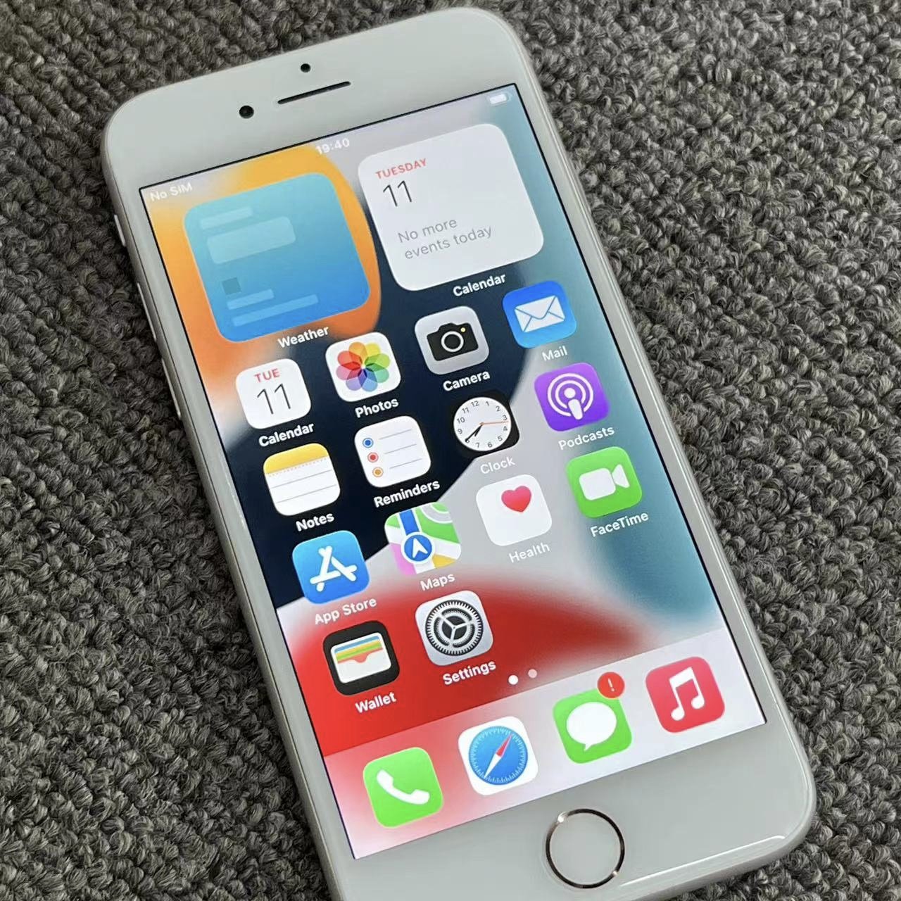 Wholesale low price used original mobile phones global version smartphones Phone 8 4G