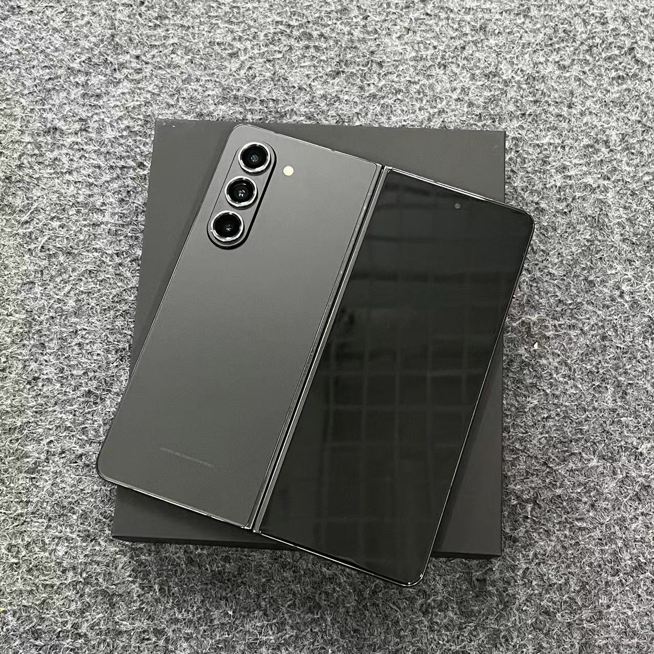 Wholesale Original Galaxy ZFold 5 256g 512g Android System Folding Phone Used mobile phone 5g Smartphone
