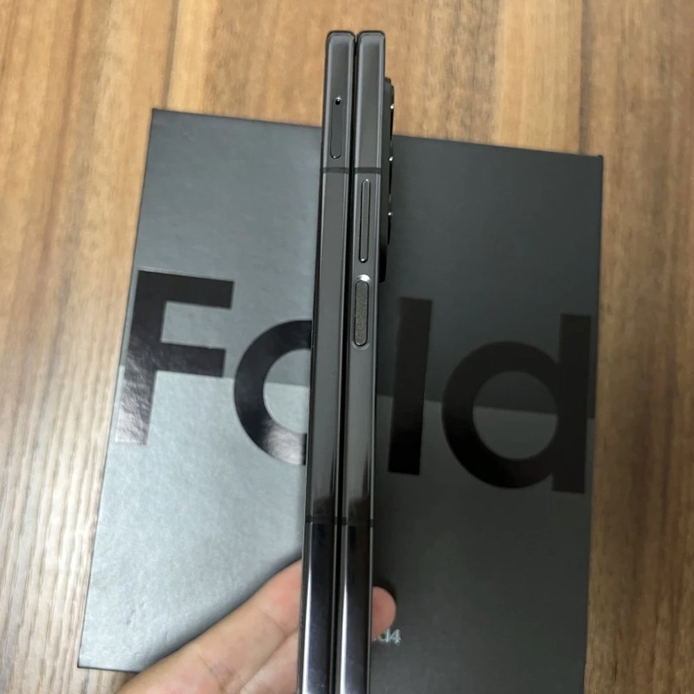 Wholesale For Samsung Z Fold 4 5G 256GB original used folding mobile phone Android unlocked second hand smartphone
