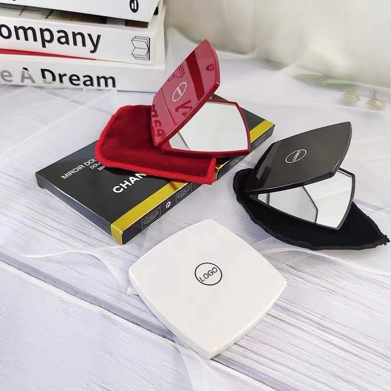 Hot-Princess di or Chan el makeup Plastic Double Sided Enlarge Girl's Gift Mini Portable Folding Travel Makeup Pocket Bag Mirror