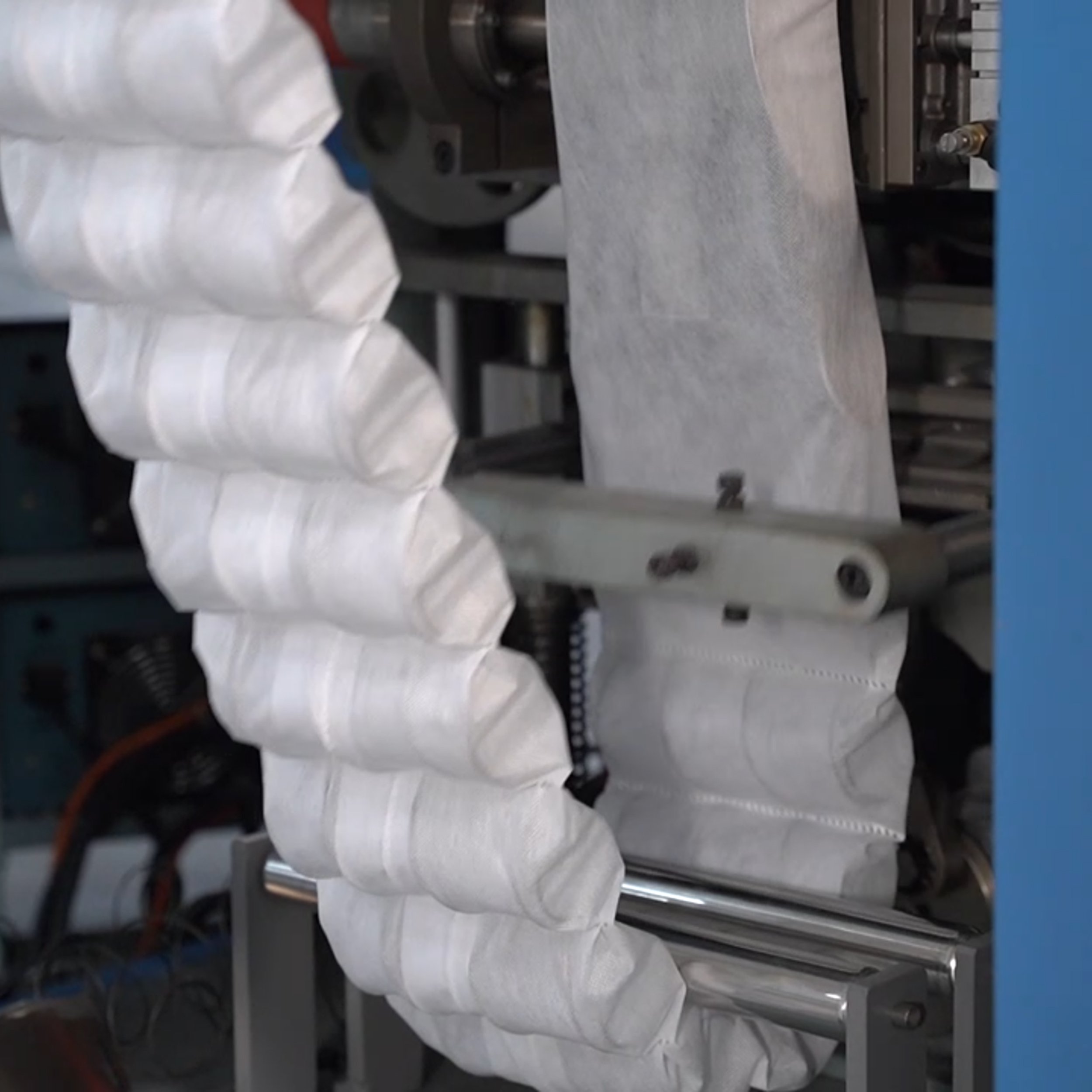 Automatic High Speed Mattress Pocket Spring Machine Ln-120 fabric for pocket spring mattress production