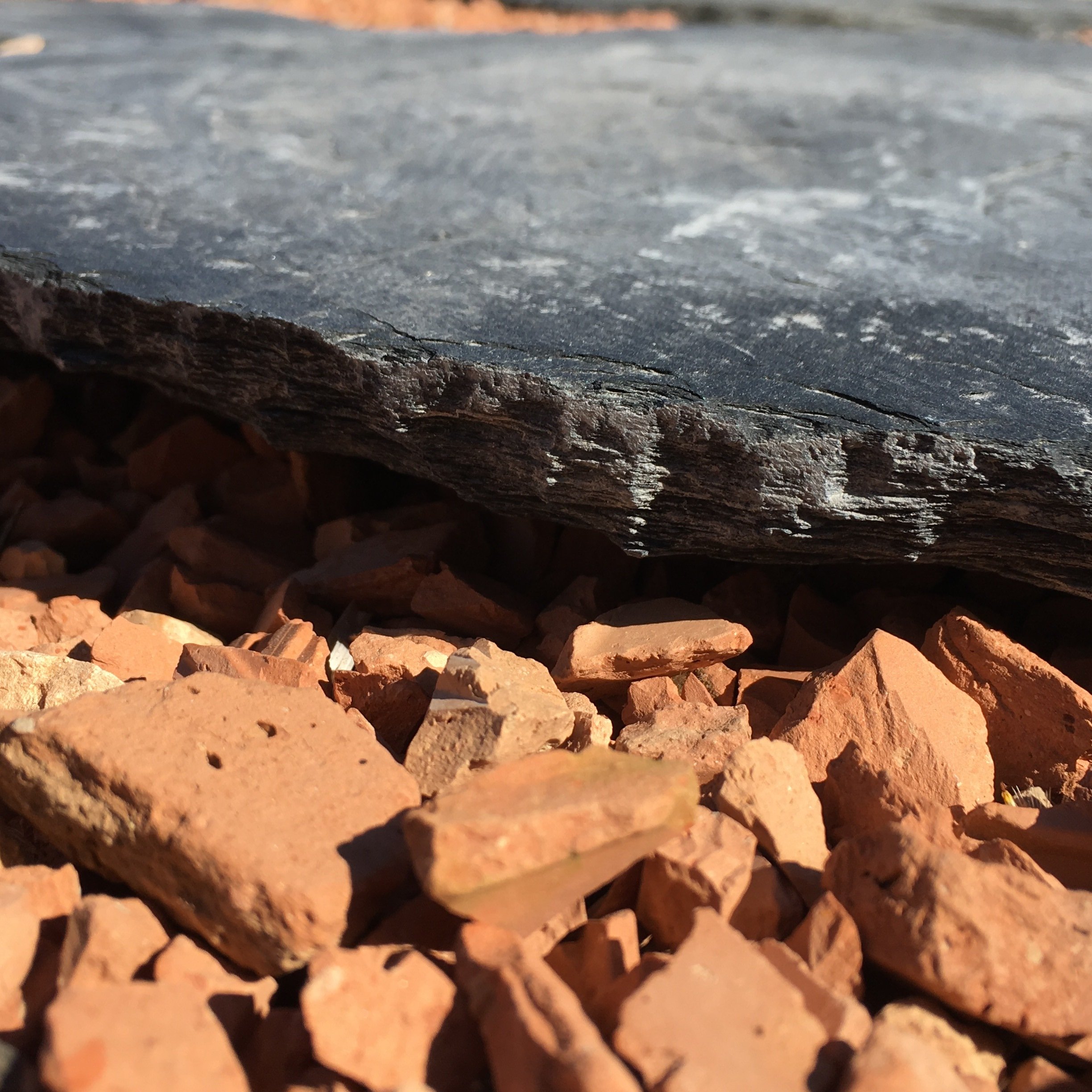 Round slate japanese step Different slab for landscaping Spanish slate quarry