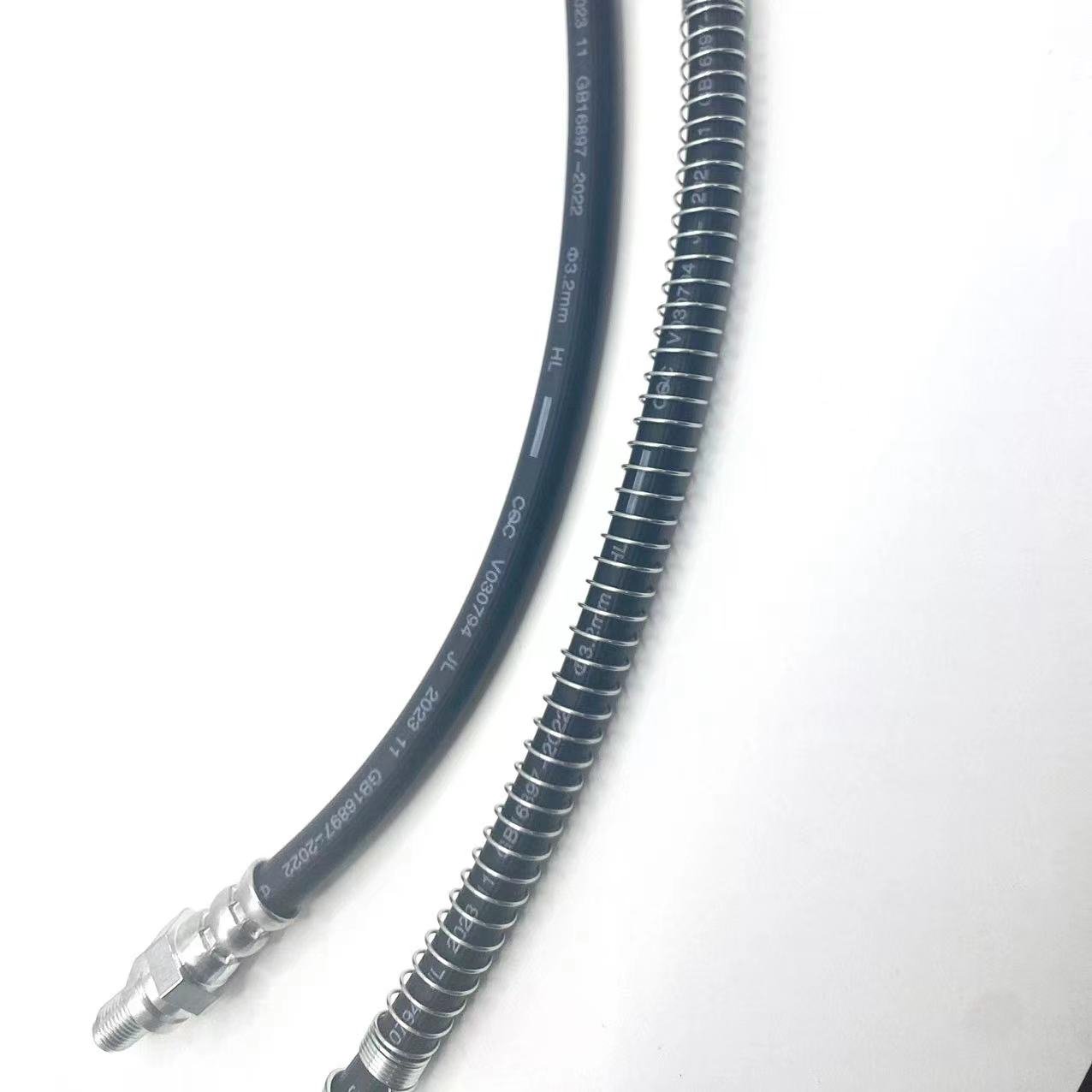 Manufacturers Customized Super Long Service High resistant Life Flexible rubber EPDM car pipe Hydraulic Auto Brake Hoses