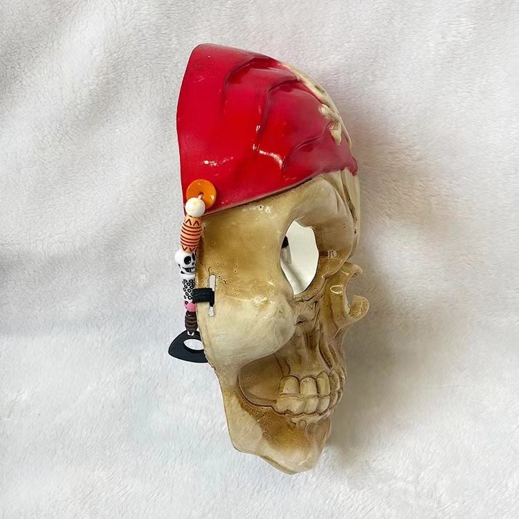 New pirate mask Halloween Pirates of the Caribbean with beads mask dance wholesale s-k-u-l-l mask