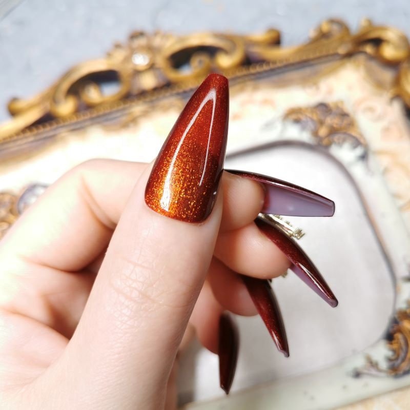 El mejor precio de Caili suministra esmalte de unas en gel con logotipo personalizado esmaltesmalt de unas en gel