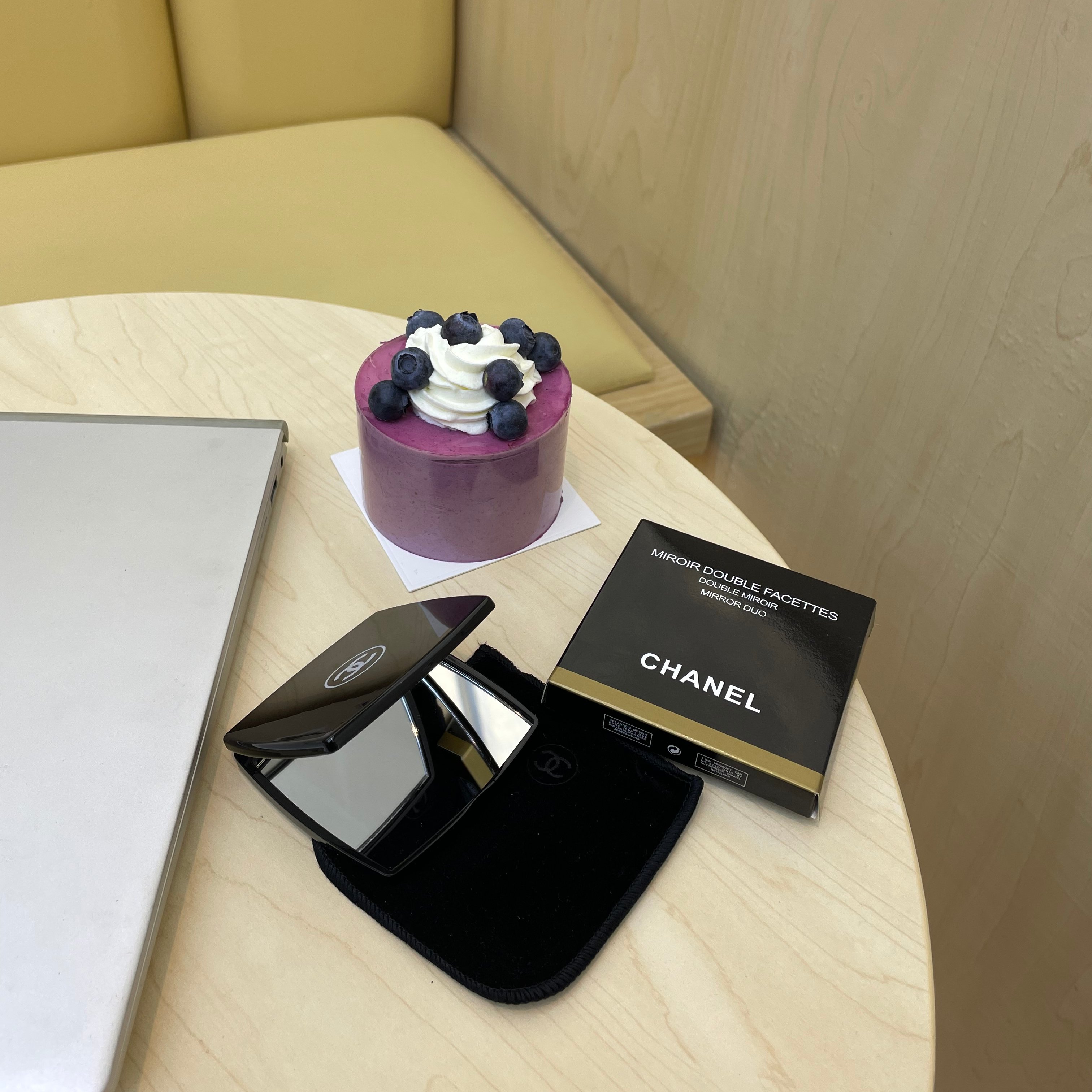 Hot-Princess di or Chan el Customized Makeup Mirror Pocket Mirror Portable Double-Sided Folding Custom Hand Mirror