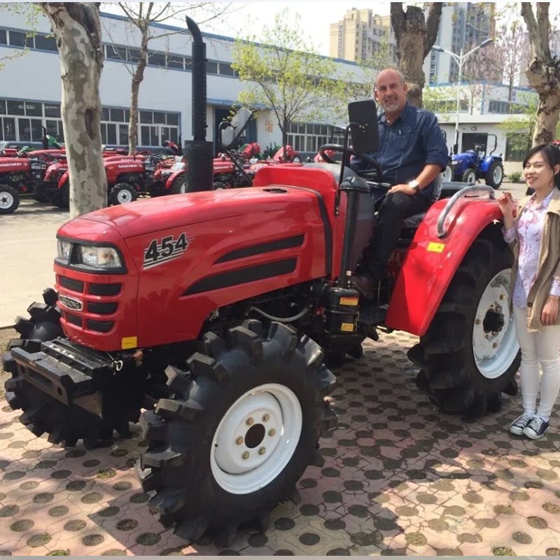 Factory Supply Cheapest farm tractor price farm tractor 4x4 agricultural tractor implemented for farm