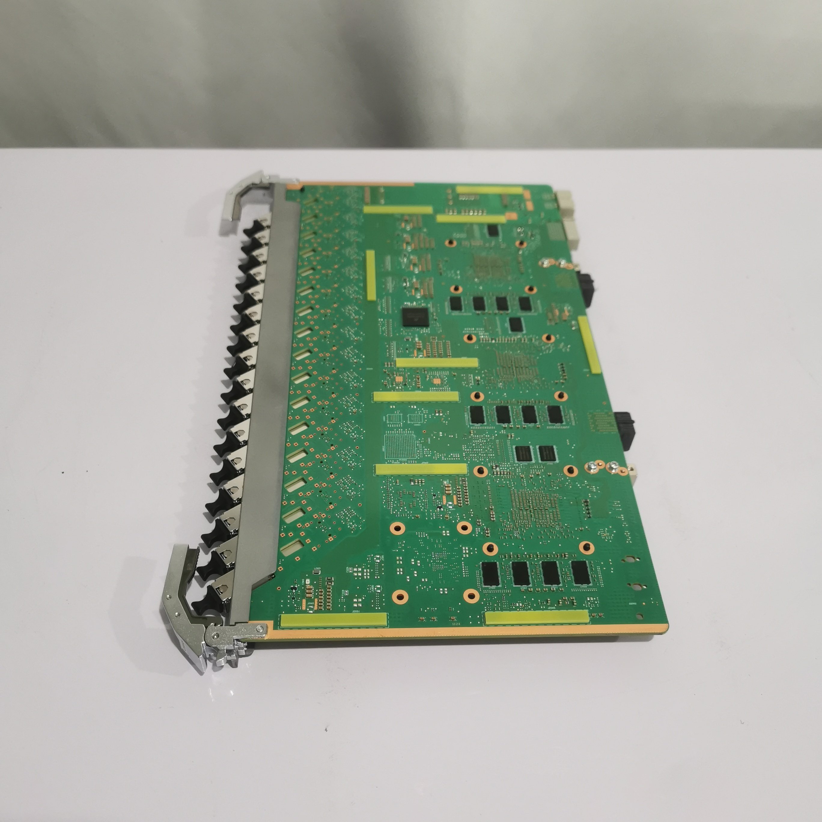 CGHF XGPON OLT Card 10G 16 port XG-GPON C+optical module Optical fiber equipment