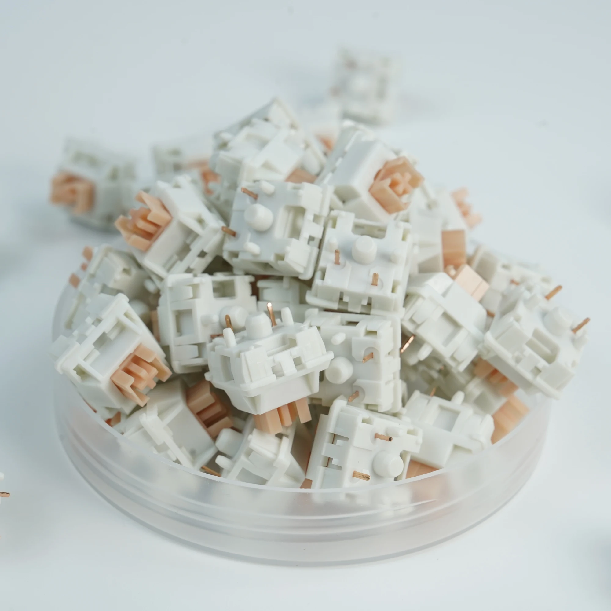 Outemu Cream Yellow Blue Pink Switch Mechanical Keyboard Switch 5Pin Silent Tactile Linear Custom Gaming RGB MX Switch 500pcs