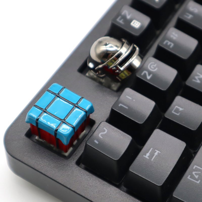 Wholesale gaming feature special design helmet grenade supplies metal keycaps for mx switch mechanical keyboards