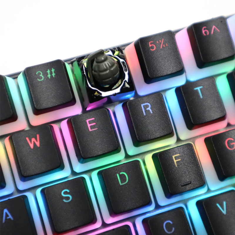 Wholesale gaming feature special design helmet grenade supplies metal keycaps for mx switch mechanical keyboards