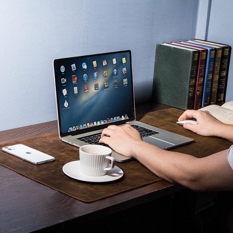 New Arrival Large Mousepad Keyboard Waterproof Full Grain Leather Desk Mat Computer Office Table Cover For Gift