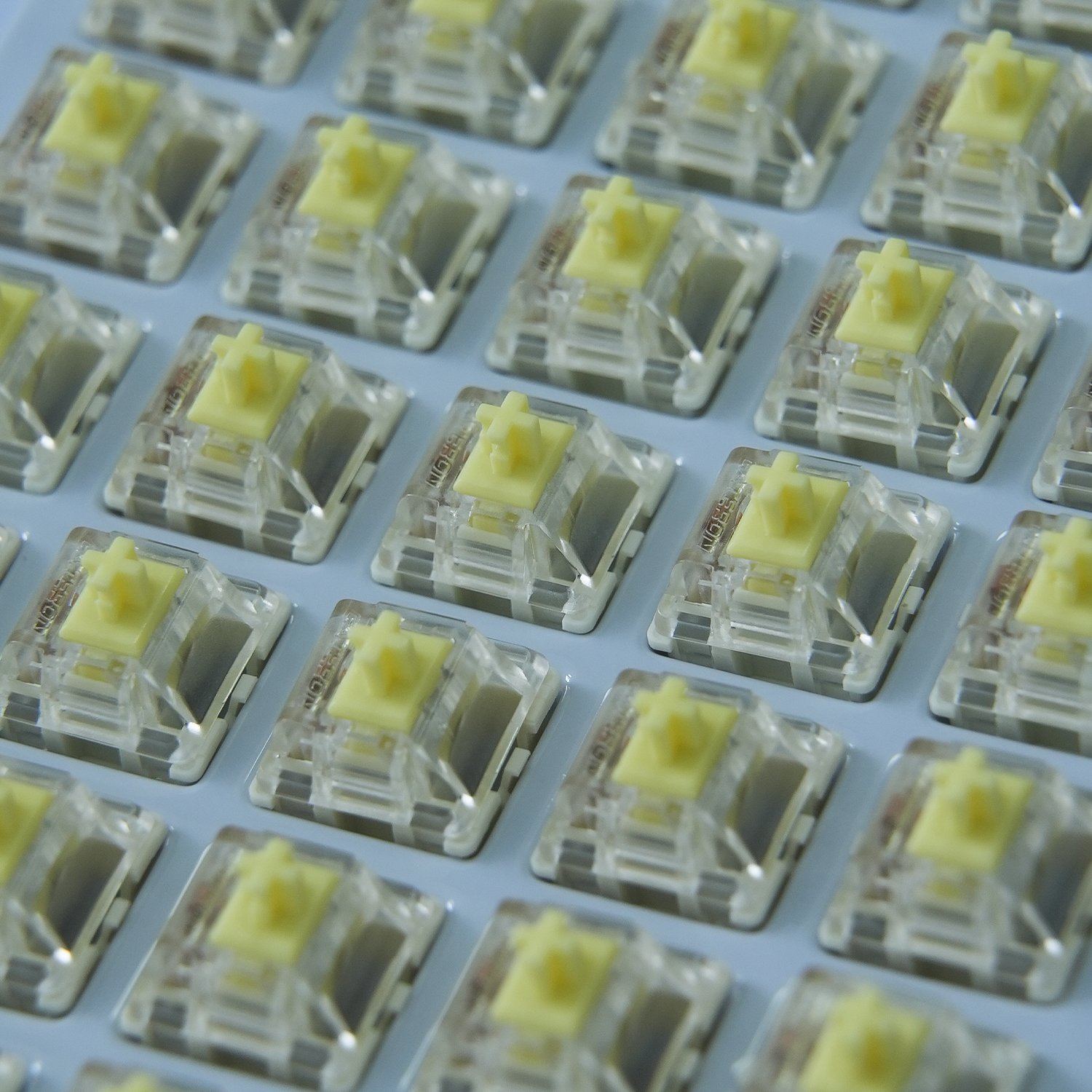 Gateron Jupiter Switch Banana 5 pin Prelubed Tactile 59gf double stage spring RGB DIY hot swap gaming mechanical keyboard switch