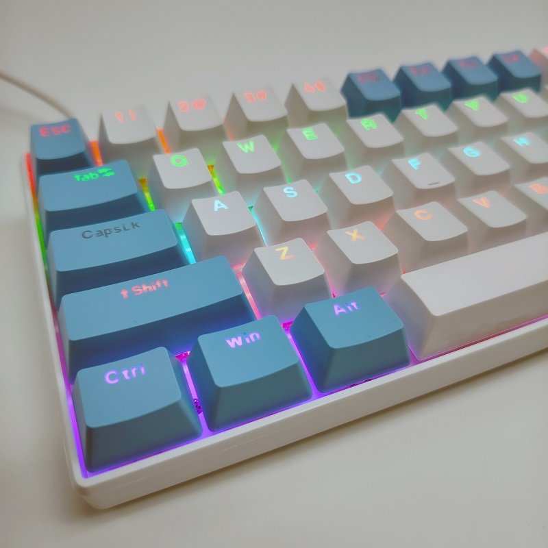 Spot wholesale HJSDZHI 61 mechanical keyboard mixed light commercial office peripherals green and black tea shaft switch