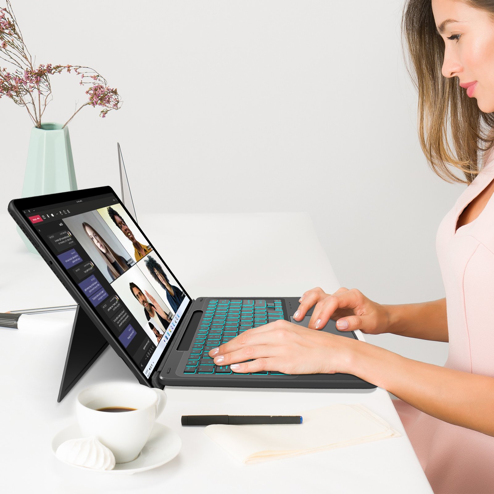 Lightweight wireless keyboard for Microsoft Surface Pro 8 magic backlit touch keyboard cover with pen slot