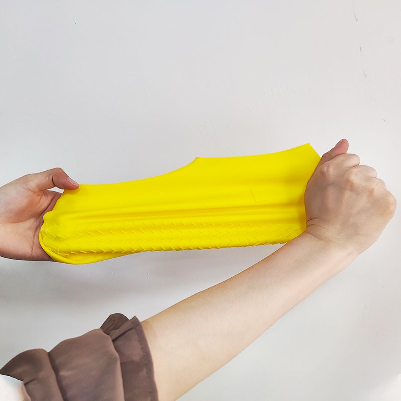 Anti Slip Shoe Covers for Outdoor Factory Wholesales Silicone Rainy Weather Waterproof Travel Fashionable Raincoats 3 - 15 Days