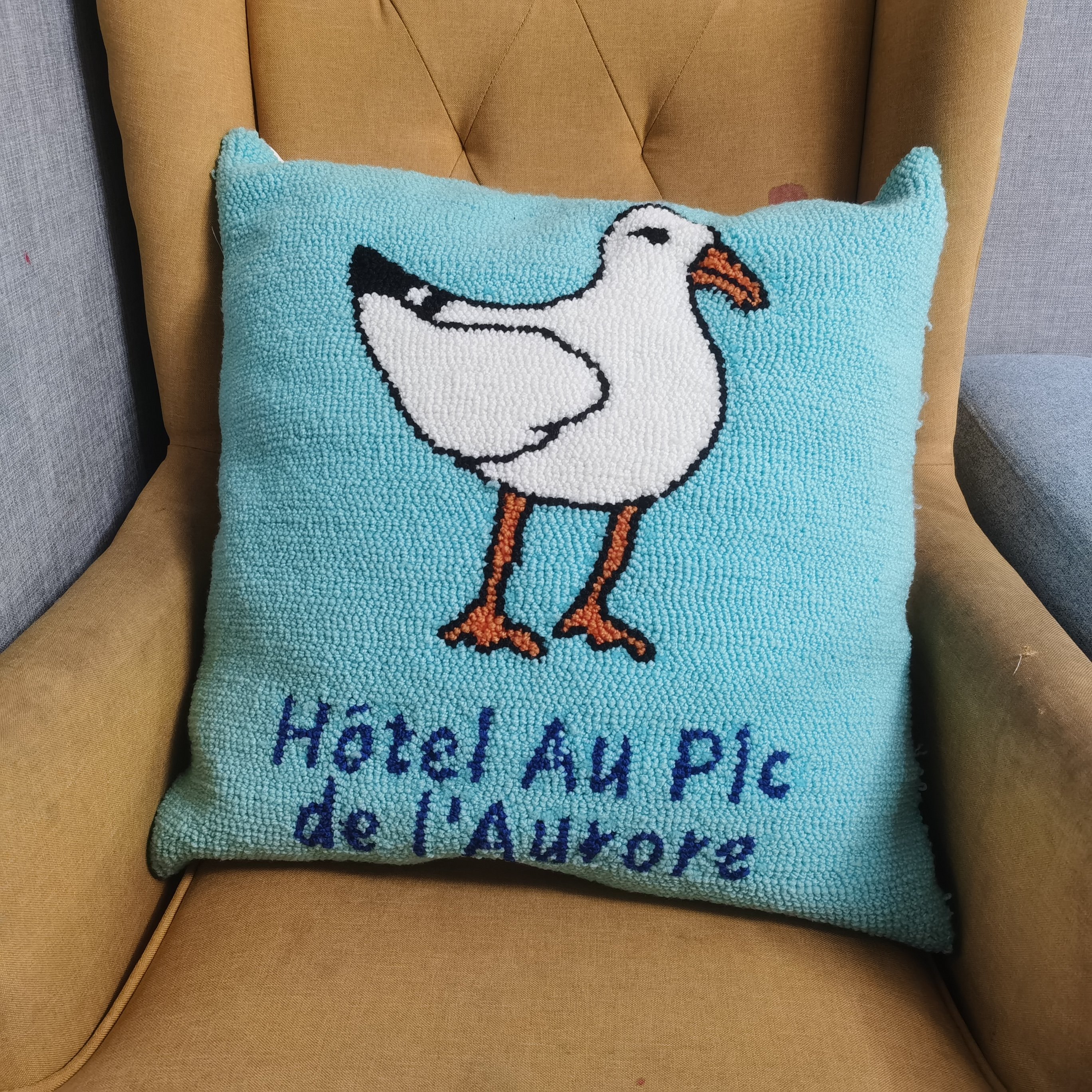 Custom Pattern Design Multi Color Handcraft Tufted Cushion Cover Tufting Acrylic Real Wool Thread Punch Needle DIY Throw Pillow