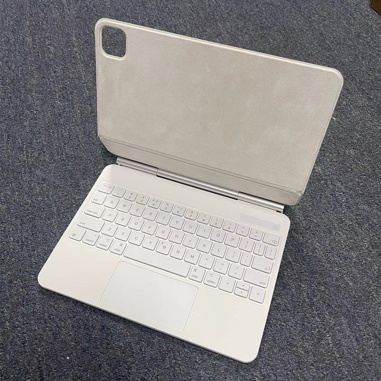 Portable Magnetic Floating Magic Keyboard Cover Case for iPad Pro 11 2024 M4 12.9"