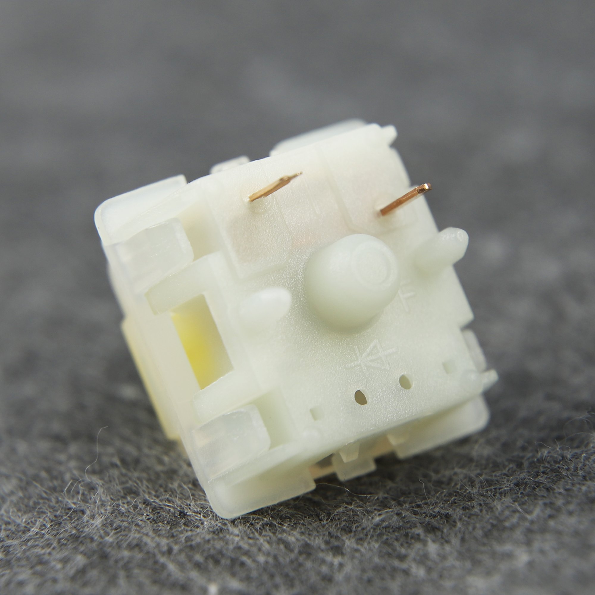 Gateron KS-3X1 CAP Milky Yellow V2 Switches With 5pin RGB Linear 63g MX Stem For Mechanical Keyboard