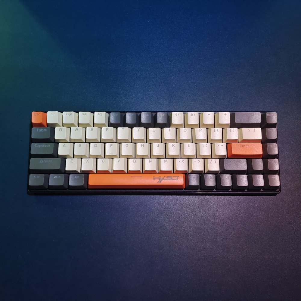 2024 New HXSJ K88 68keys mini compact portable blue switch colorful keycap gaming Mechanical keyboard wired for laptop gamer