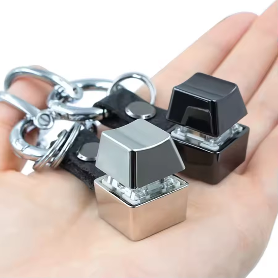 New In Custom Design Logo Mechanical Keyboard Keychain Keycap Relieve Stress Switches Key Chain Metal Decompression Keychain
