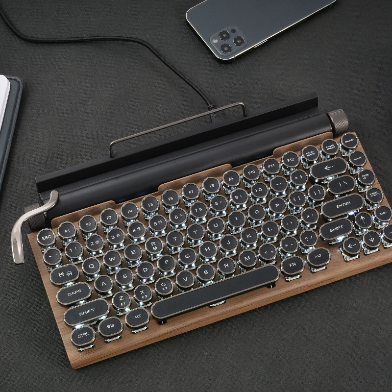 Mechanical Water-resistant Seven Color Rgb Back Light Keyboard Switches 83 Keys Wireless Gaming Keyboard Typewriter