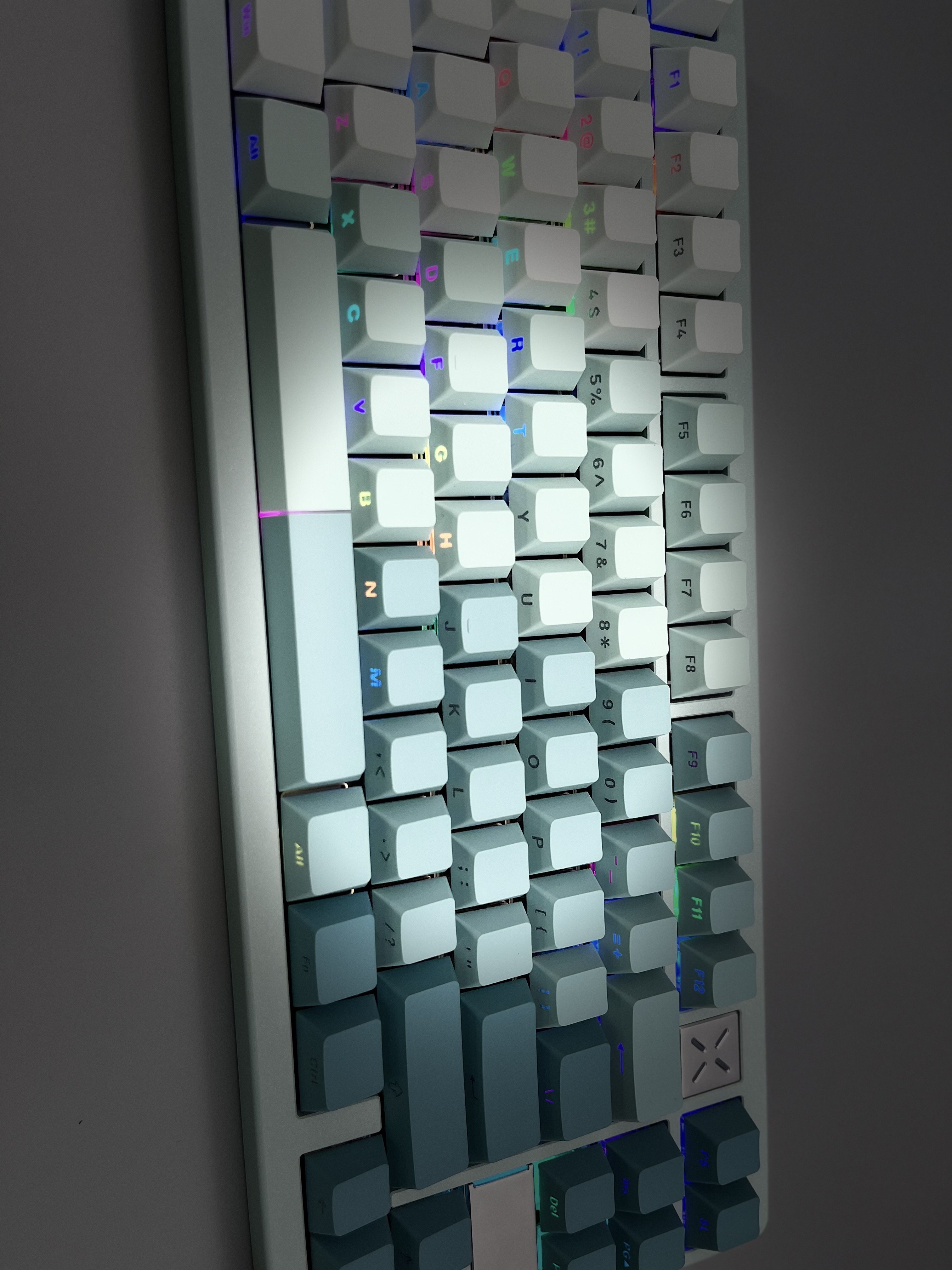 new released gasket PBT keycaps customization logo full CNC 83 keys mechanical keyboard