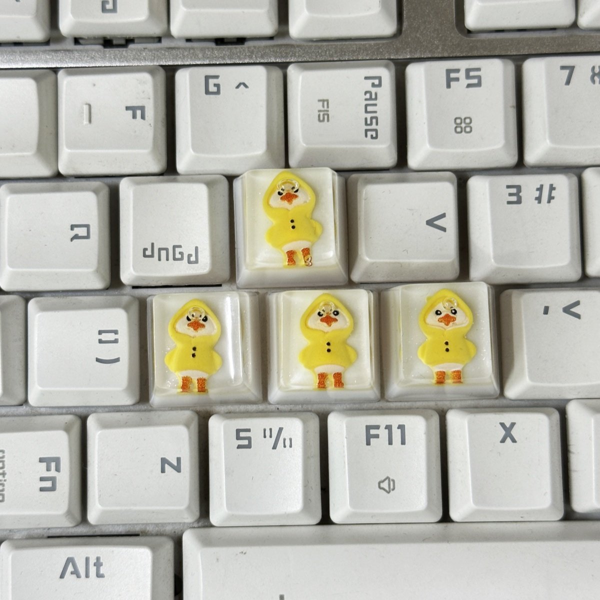 Custom Little Yellow Duck Keycaps 3D Anime Pattern Designs Resin Keycaps For MX Cherry Switches Mechanical Keyboard