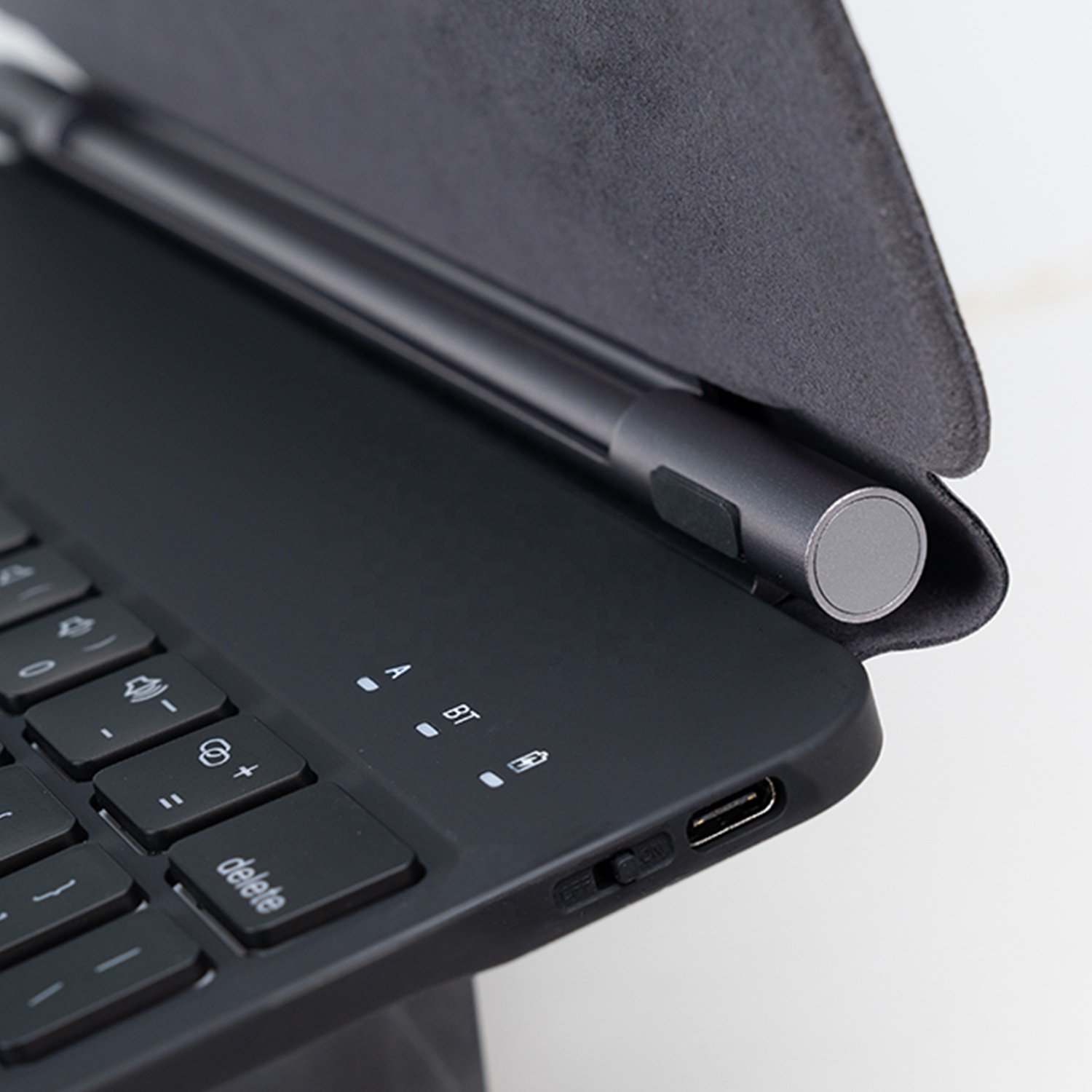 Factory Wholesale Price OEM/ODM apple magic keyboard with Multi-touch Trackpad Hinge Kickstand and RGB Backlit for iPad 10.9'',