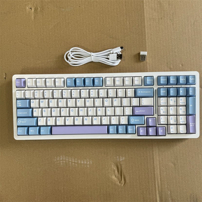 Hot Selling Magnetic Switch 87 Keys Wireless Hot-Swap Rgb Blacklits Mechanical Keyboard