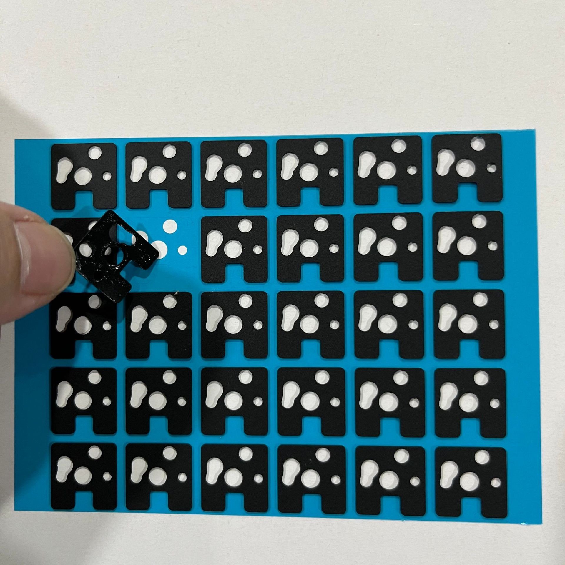 Factory Die Cutting Self Adhesive PORON Foam Gasket Flame Retardant Shielding Conductive Gasket Foam Conductive Adhesive Sponge