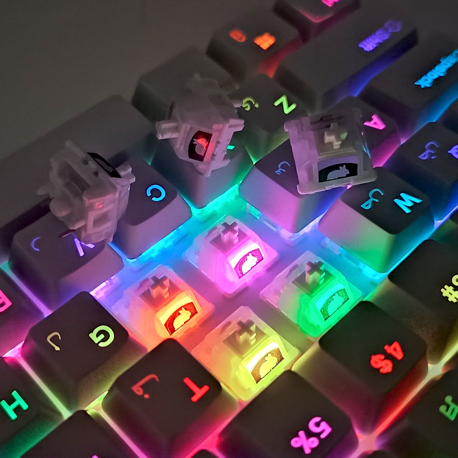Tecsee Hotswap Christmas Switches Red White Housing Santa/Elk/Rabbit Pattern Linear Mechanical Keyboard Switches
