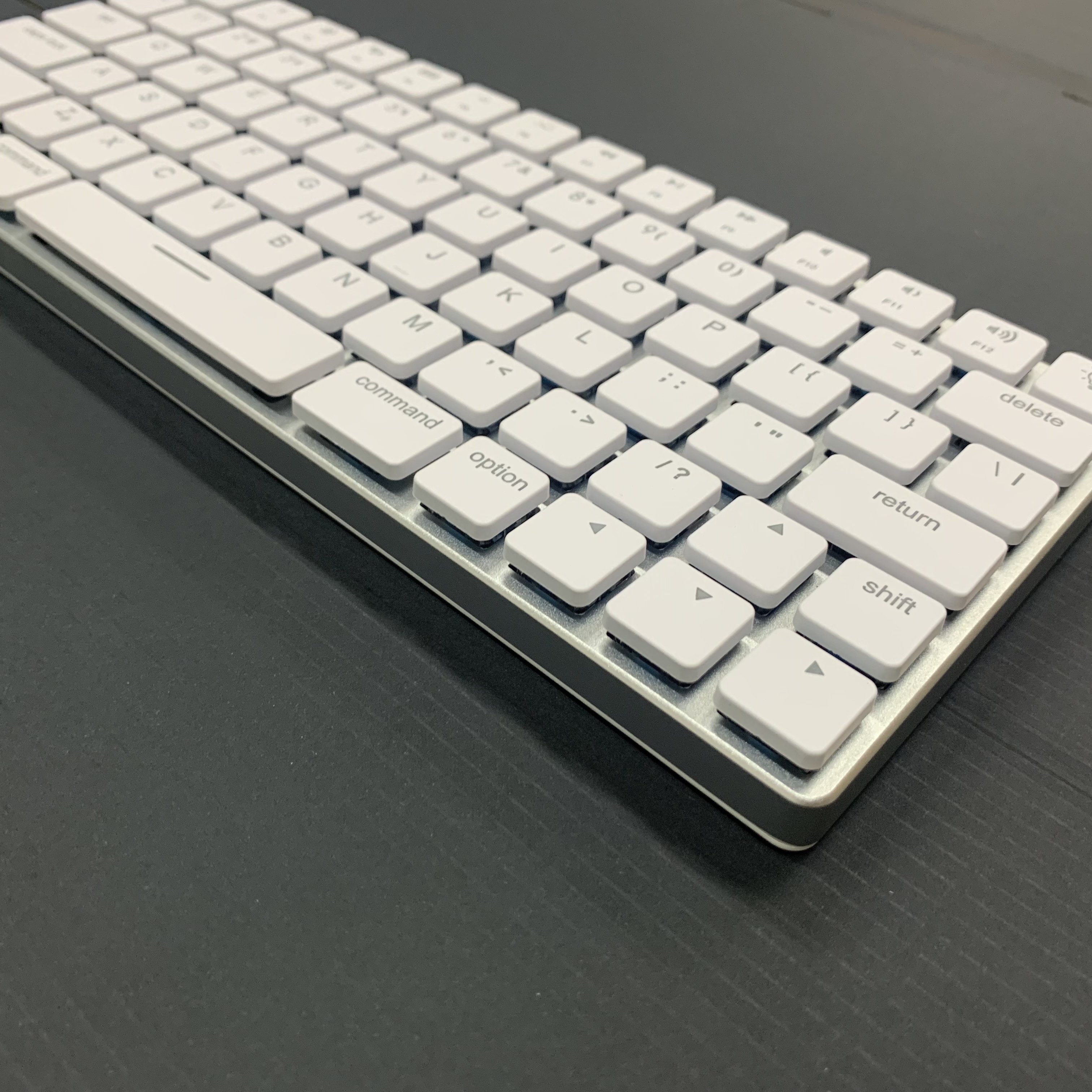 Factory Custom Kaih Low Profile Ultra-Thin Keycaps Mechanical Keyboard Compatible with MAC