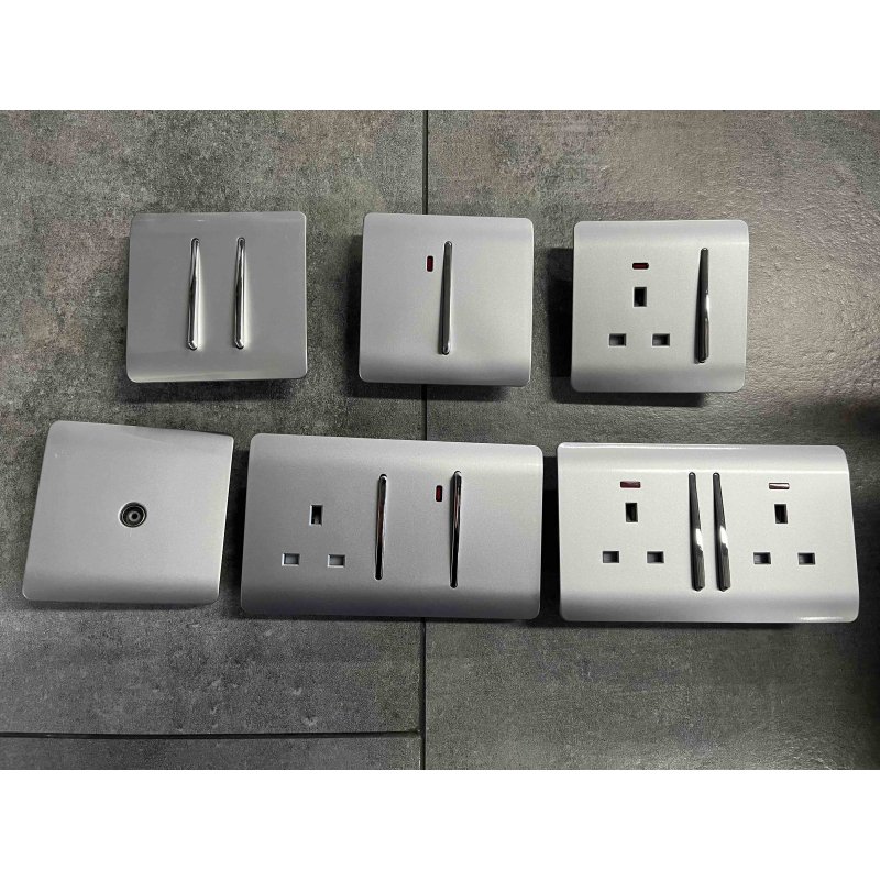 Abuk Black 1/2/3/4 Gang 1/2/3/4 Way Piano Switch Socket Uk Wall Button/Piano Key Led Light Power Electric Switches For Home