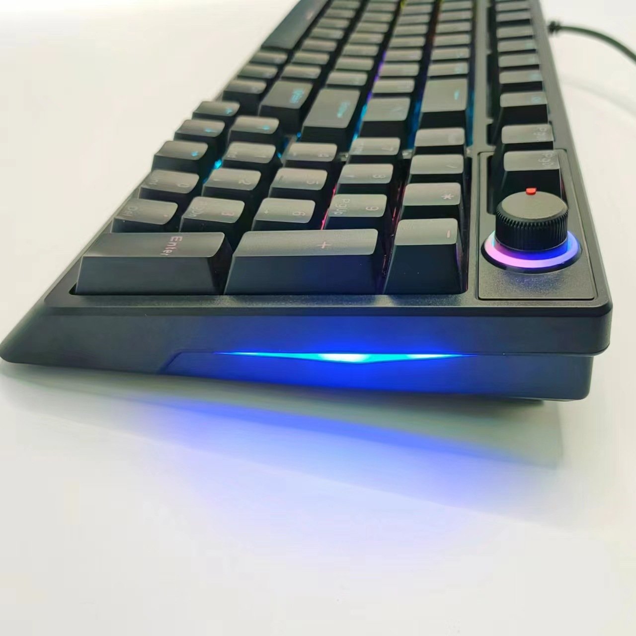 Factory price 98 keys wired game keyboard cool orginal gaming keyboard full size mechanical keyboard with knob