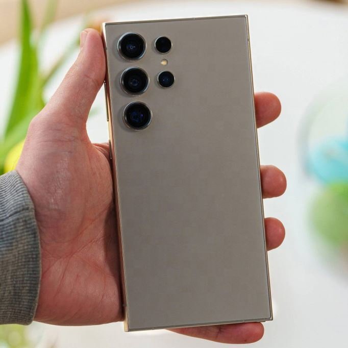 2024 new ultra-high speed S24Ultra 16GB+1TB 5G smart phone 7.2-inch 48MP+100MP Snapdragon 8+2 Android 14 game phone