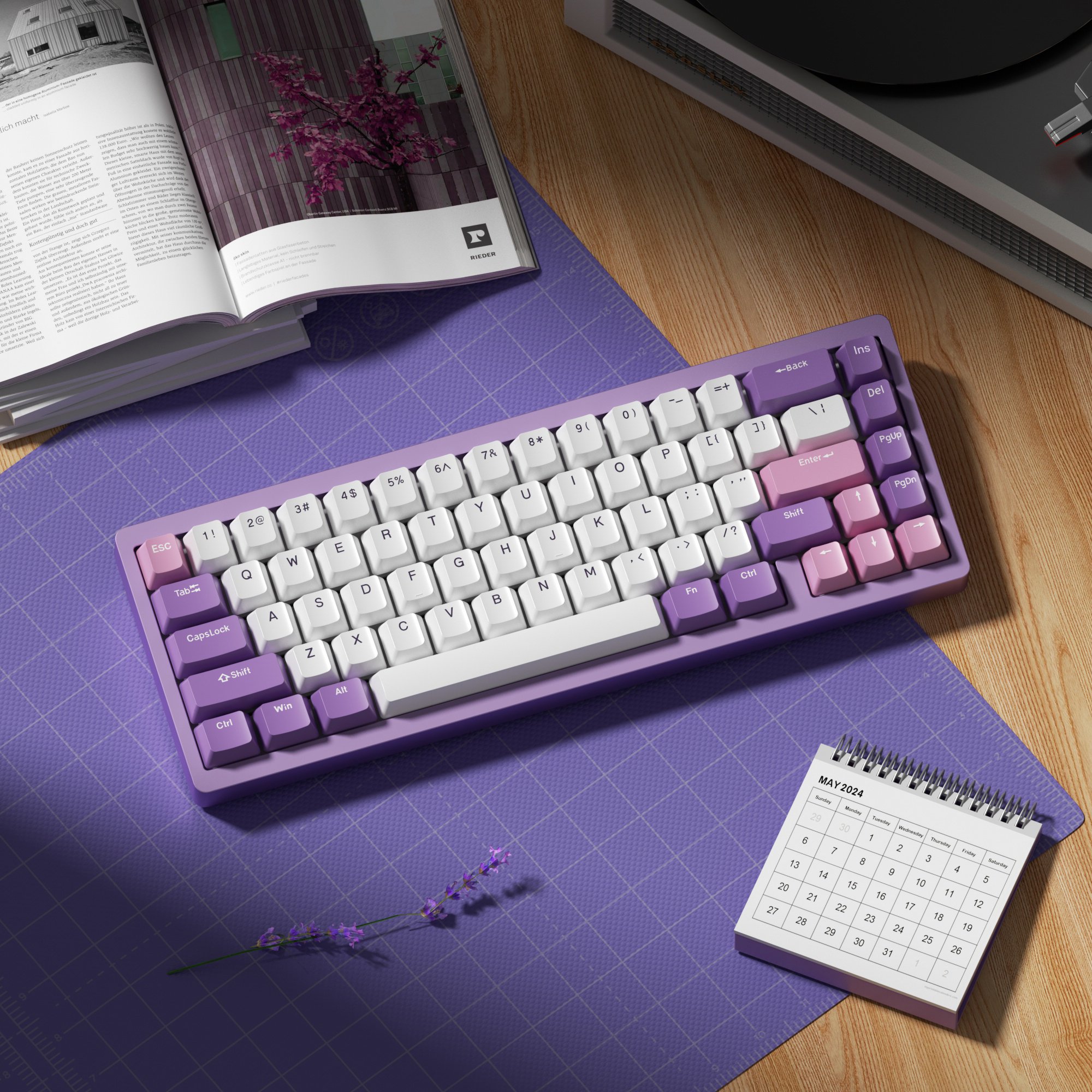 Lucky65 Backlit Aluminum Mechanical Keyboard USB Wireless 65 Percent Hot Swap RGB 2.4G Gaming Mechanical Keyboard