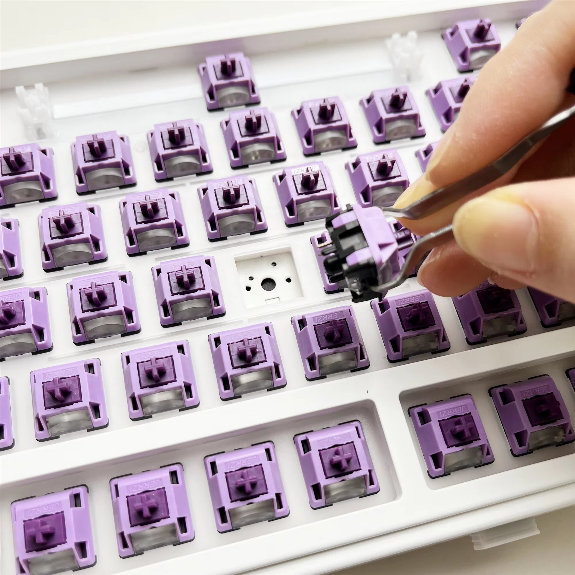 Blueberry Mousse 40g Linear Switches 5pin for All MX Mechanical Keyboard Prelubed Switch Hot Swappable for Gaming Keyboard