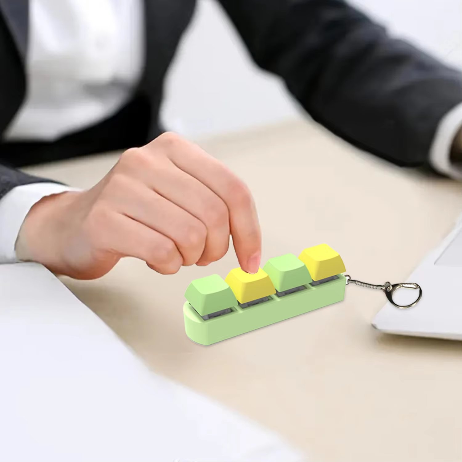 DIY Keyboard Key Toy Finger Keyboard Caps Toy Fun Toys For Anxiety Decompression