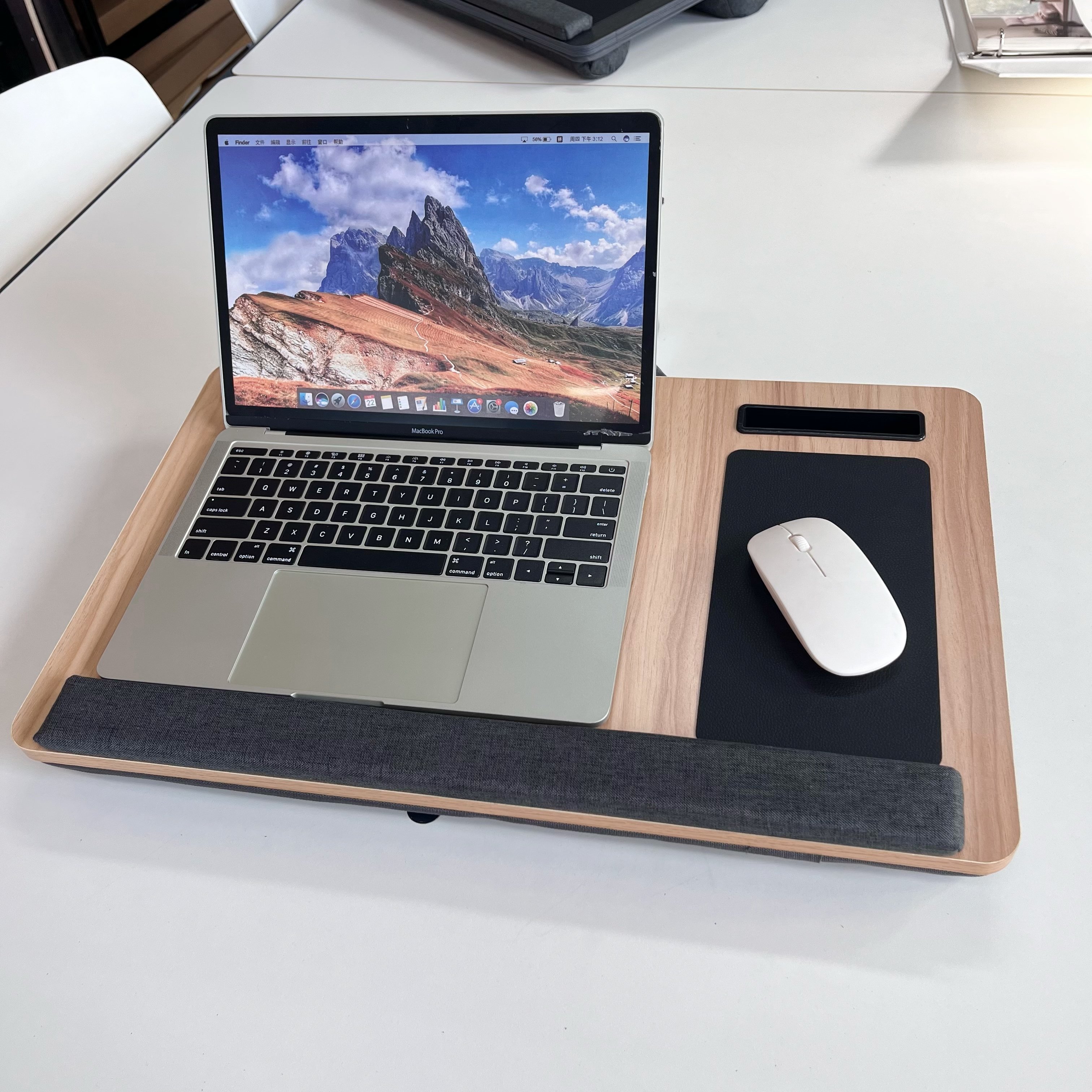 WDF Hot Sale Tablet Monitor PC Stands Lap Desk Laptop Tray With Cushion Portable Laptop Stand With Mobile Phone Stand