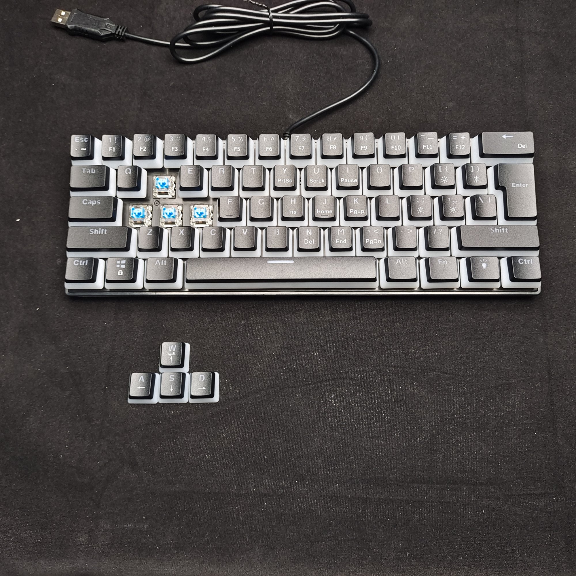 New Arrival HXSJ L700 61-Key Wired Gaming Keyboard RGB Backlit with Pudding Keycaps USB Interface for Laptop Console Games