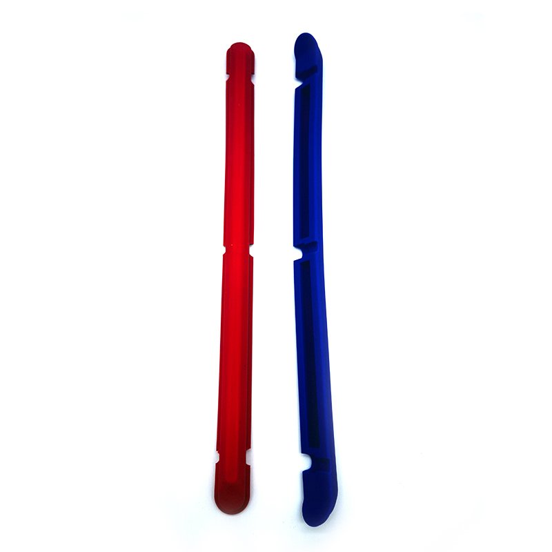 Manufacturers open molds to customize long strips of silicone mechanical top cover long strips of miscellaneous parts production