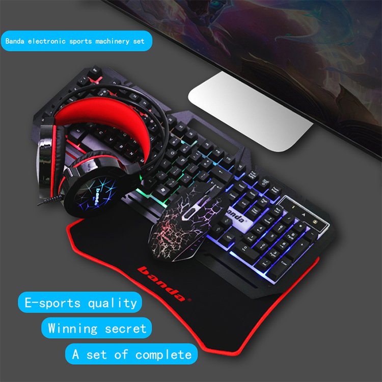 Wholesale 4 in 1 Gaming Combo RGB Keyboard and Mouse Headset Mouse Pad Professional Gamer RGB Backlight Keyboard Combos