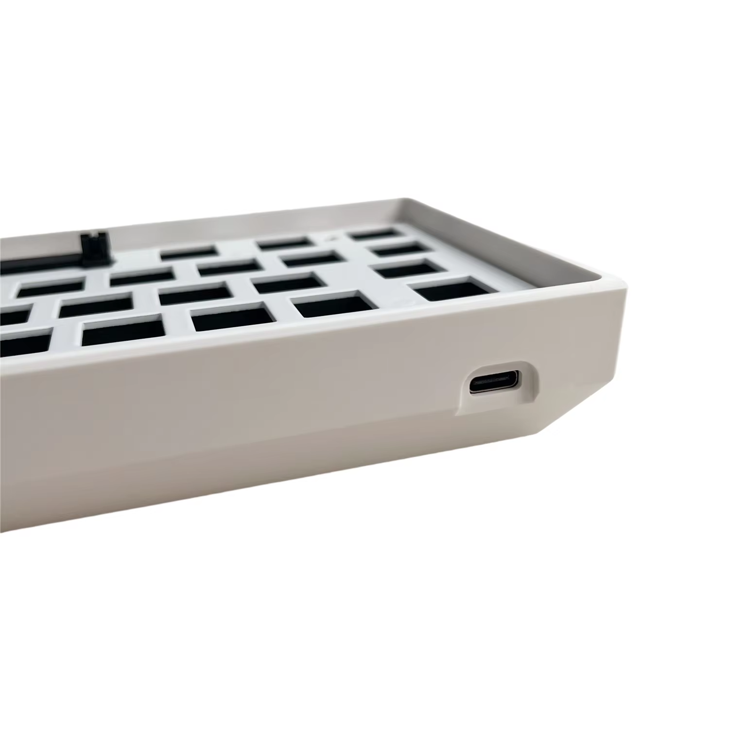 Genuine Mini Spanish Red Switches Linear Cream Mechanical Keyboard Wireless