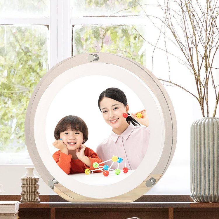 5 inch Round Digital Photo Frame With 2GB Memory 2000 mAh Battery Desktop LCD Acrylic Picture Frame