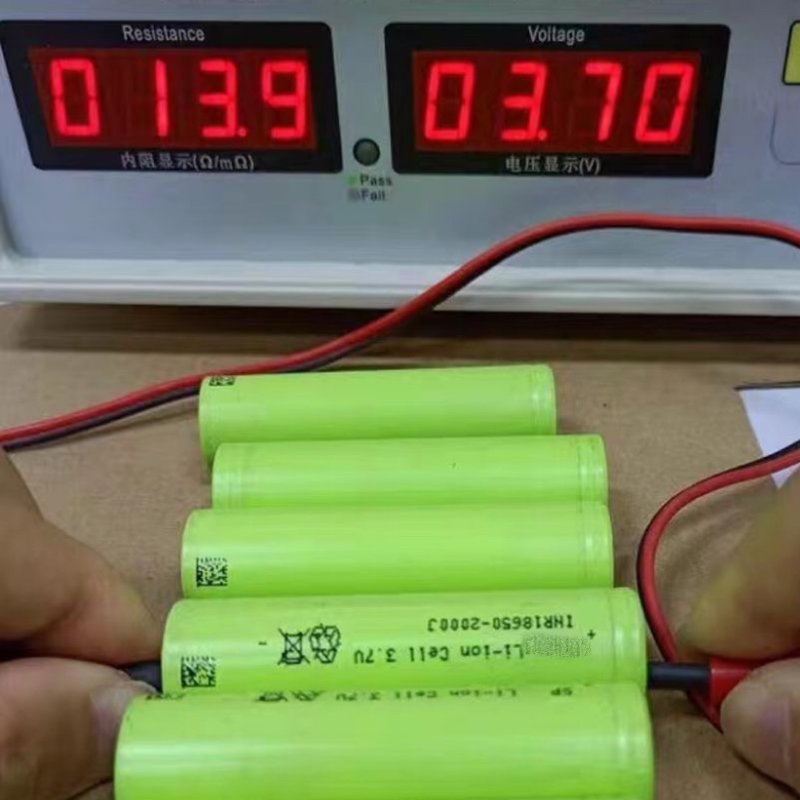 wholesaler price 18650 li ion rechargeable battery 3.7v liion battery 18650 3.6v 2000mah 18650 battery 3.7v for digital product