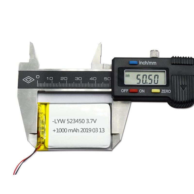 Top sales lyw 523450 3.7V 1000mAh high capacity lithium polymer lipo battery for electronic devices